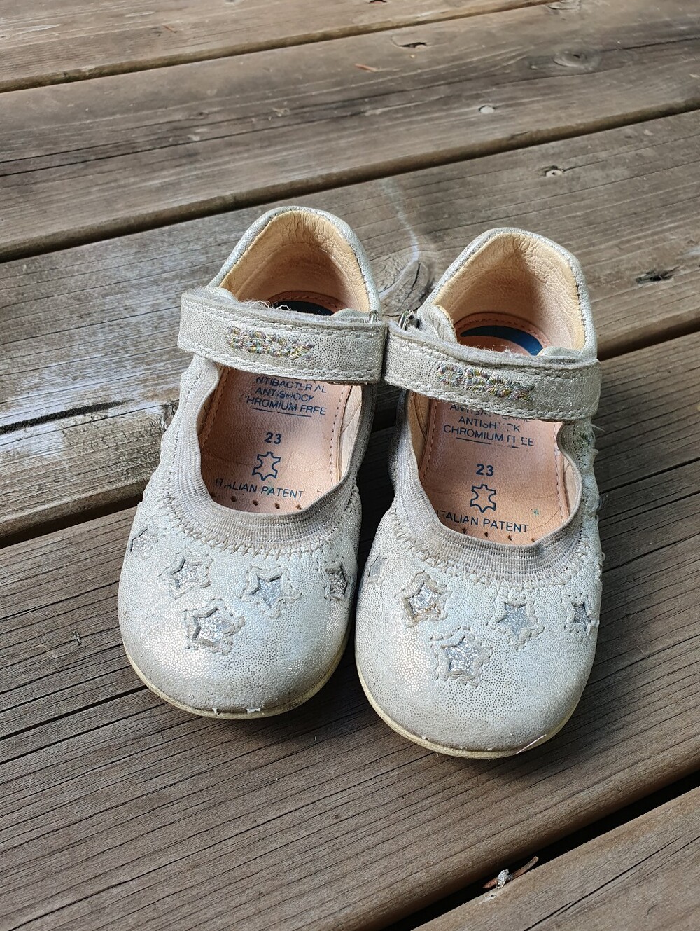 Geox leather size 23